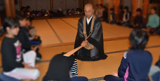 写真「坐禅会」